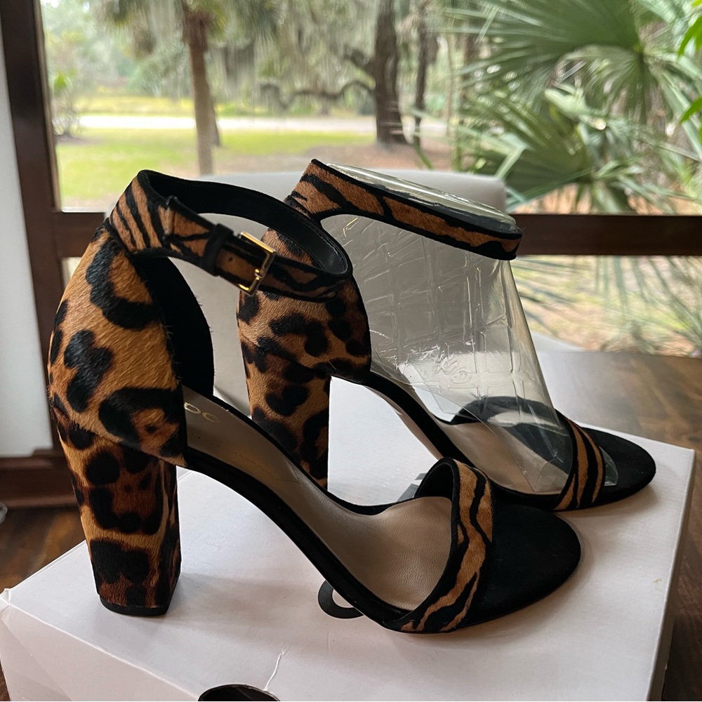 New in box ALDO Womens Jerayclya Ankle Strap Heel Calf Hair Heel size 8 1/2. - Picture 2 of 5